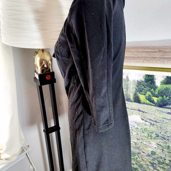 LUCY PARIS New with tag size Large V neck black dress - Picture 7 of 12